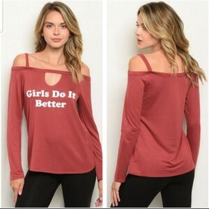 Graphic Off the Shoulders Long Sleeved Shirt Super Soft Tee Size Large